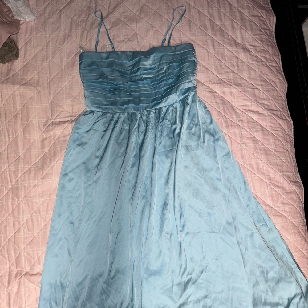 Abercrombie and Fitch satin Emerson midi dress - Picture 7 of 7